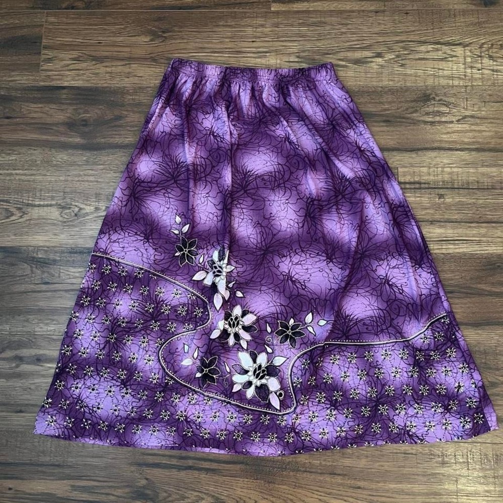 Purple Floral Midi Skirt‎ Shimmer Womens Small Boho Fairycore Whimsigoth Indie